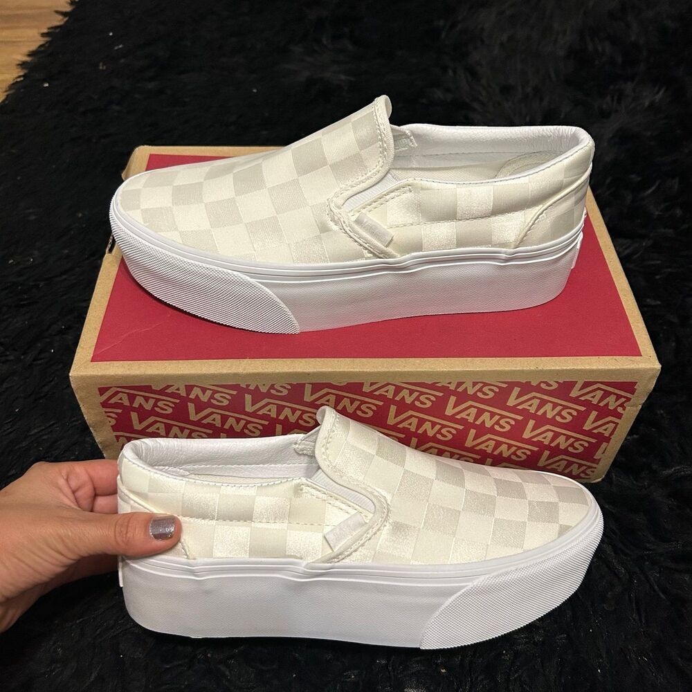VANS checkerboard cream satin platform slip on shoes sneakers women's 7 new - Picture 6 of 7